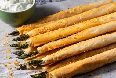 Asparagus Wrapped in Phyllo Dough