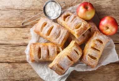 Apple Hand Pies with Puff Pastry